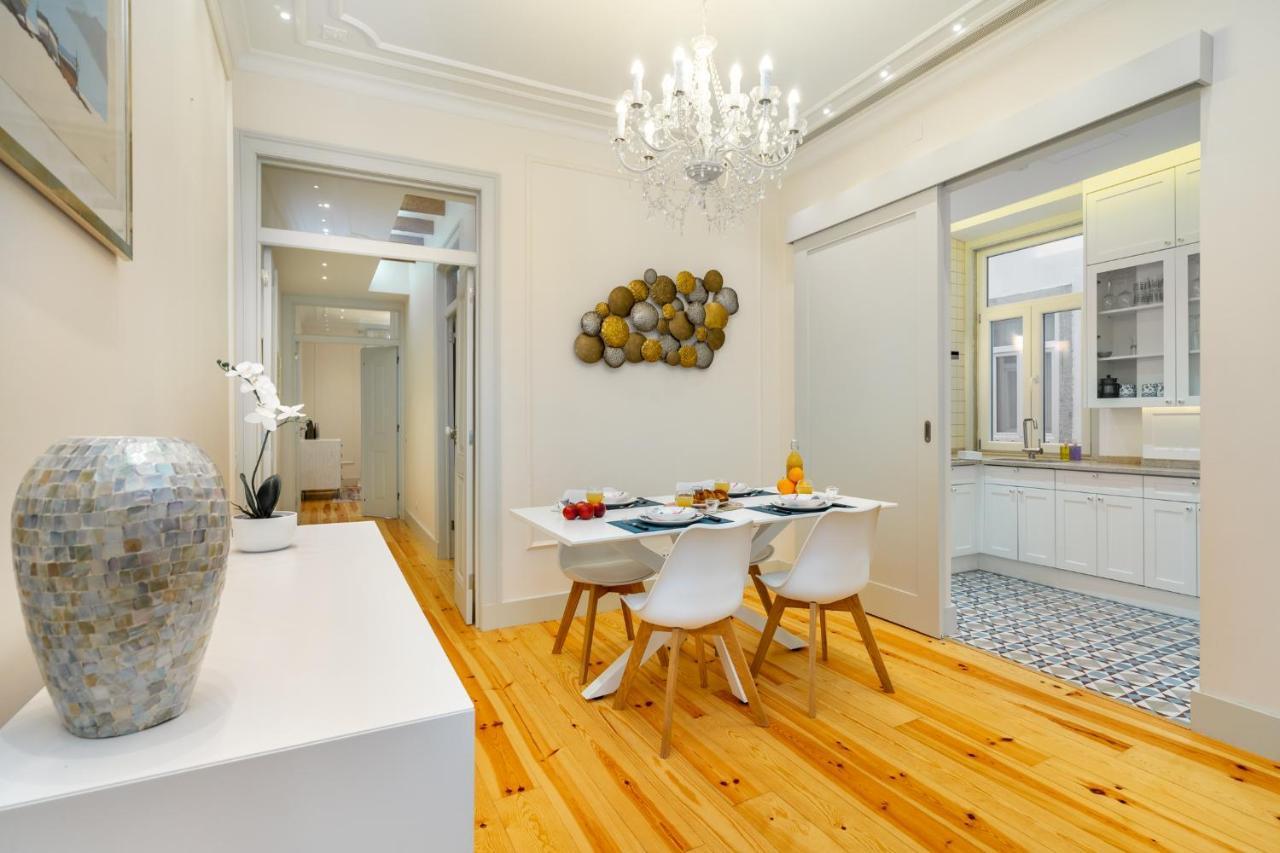 Whome Luxury Stay In Prime Location W/ Ac, Lift & Private Patio Lisboa المظهر الخارجي الصورة