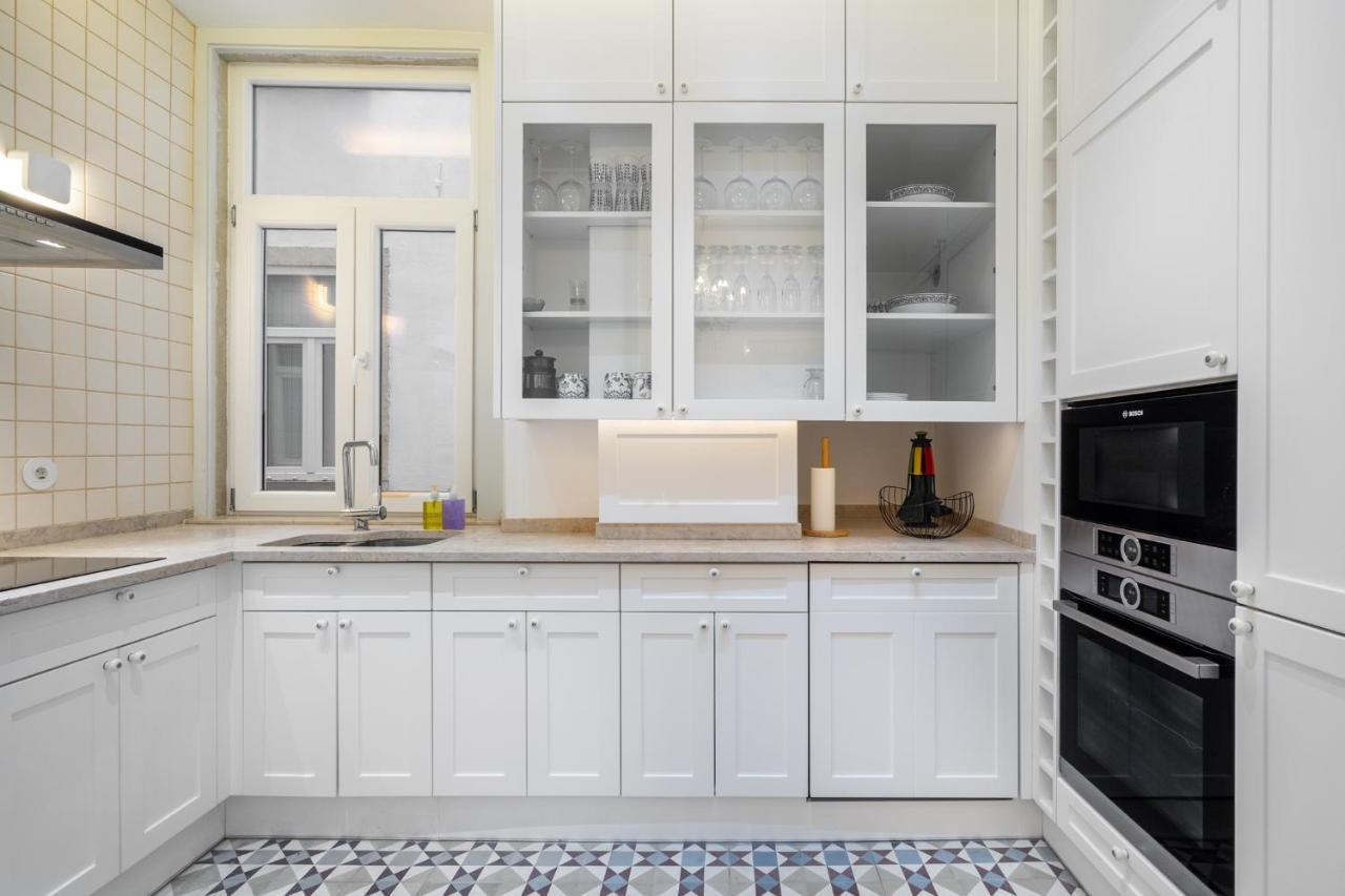 Whome Luxury Stay In Prime Location W/ Ac, Lift & Private Patio Lisboa المظهر الخارجي الصورة